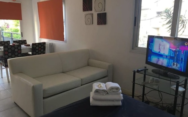 Apartamento en Country Pilar Frutales