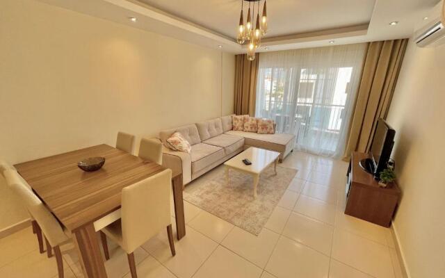 SA Apartments! 1bd Flat and 2bd Duplex