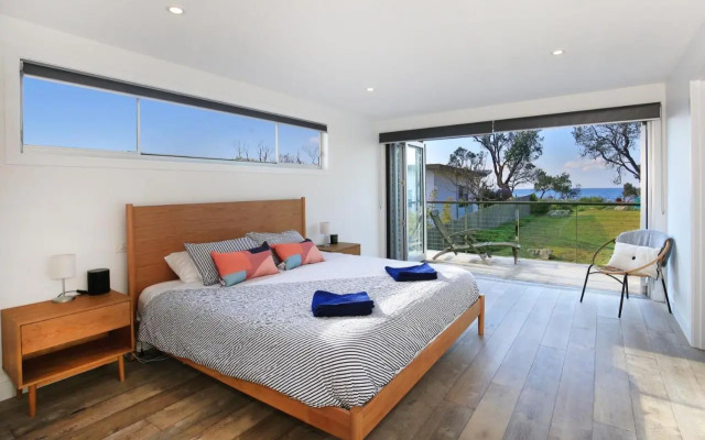 Surfspray I Pet Friendly I Absolute Beachfront