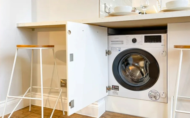 Old Town Trinity Apt No 3 By Adliv