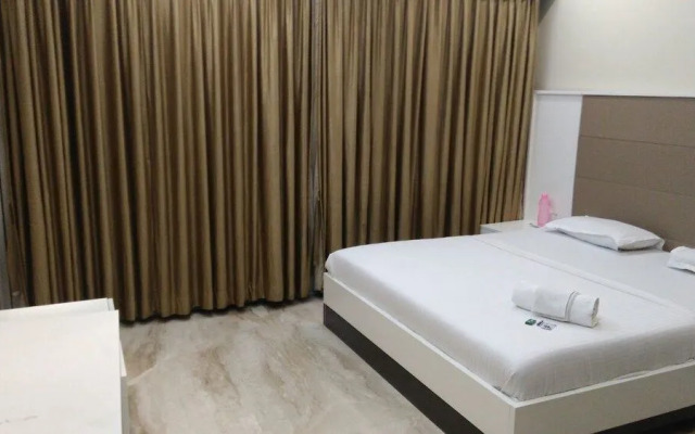 Kalpatharuvu-KNY Service Apartment