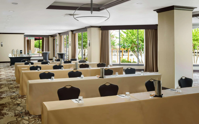Hilton Charlotte University Place