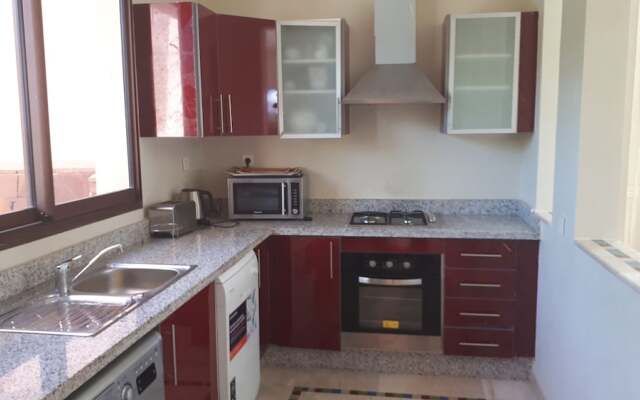 Apple Villa 33