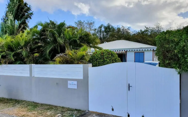 Villa Surelles - 3 chambres - piscine - Le Diamant