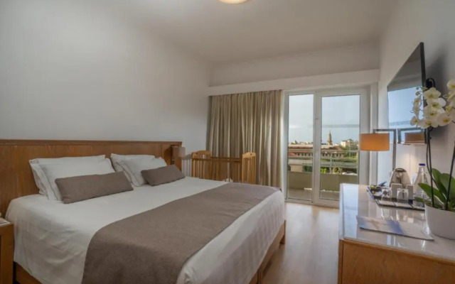 Kydon, The Heart City Hotel