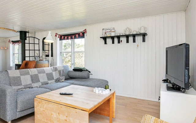 5 Person Holiday Home in Hals