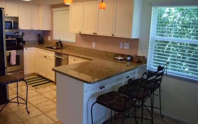 Westbay Cove South 745