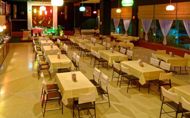 La Mai Hotel