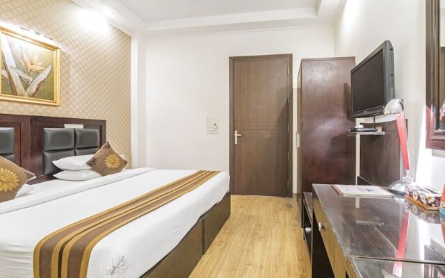 Royal Residence On MG Road