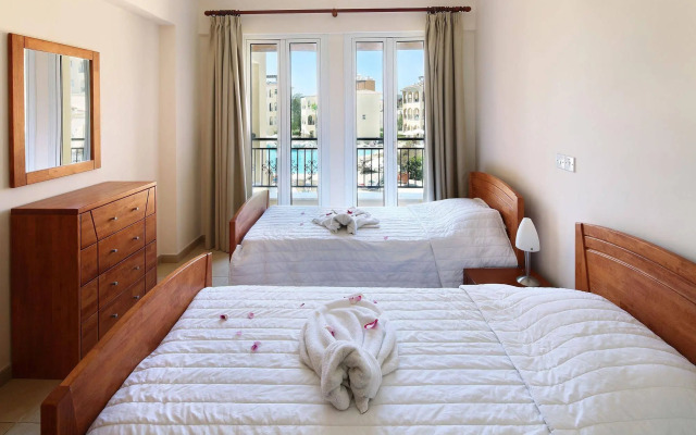 St. Nicolas Elegant Residence
