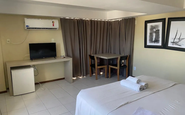Manos Royal Hotel