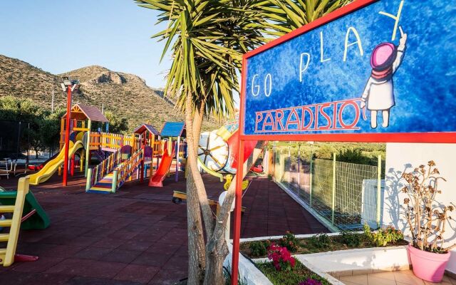Paradisio Baby and Kinder Hotel