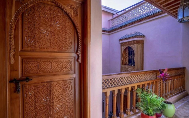 "room in Guest Room - Riad Lakouas-benjoin Room"