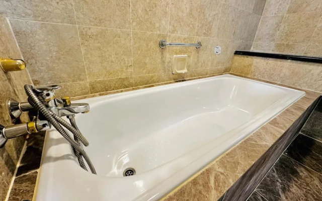 KL Grand Service Suite at Times Square