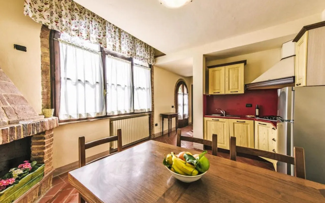 Country House in Tuscany With Pool and Tennis