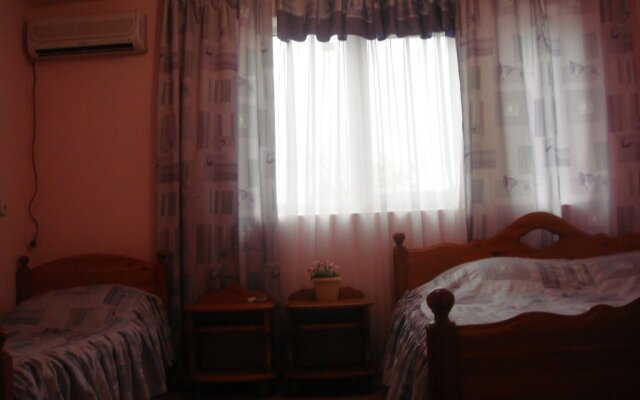 Hotel Vechniy Zov