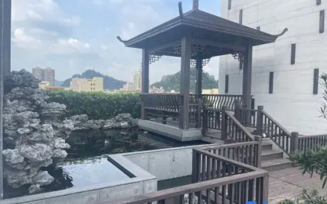 Yunfu Hongxin Boutique Hotel (Wuyue Plaza Branch, Yunfu)