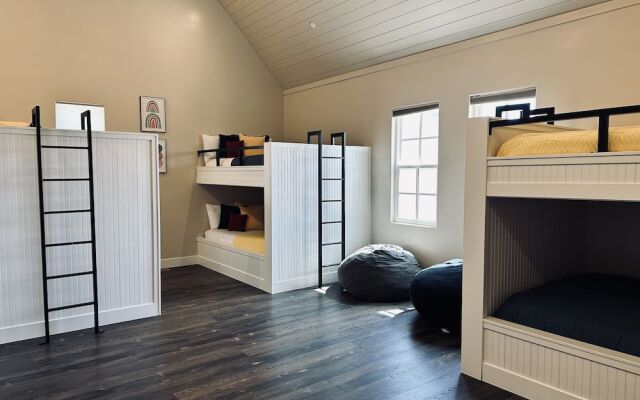 Palazzo #f11 5 Bedroom Home
