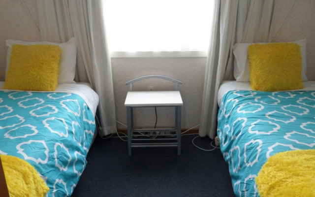 Red Tussock Motel