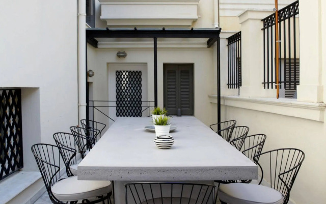 The White House Plaka