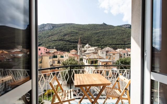 Finestra sul Borgo