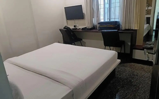 Hotel corporate suites