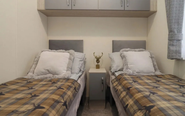 Cotswold Cwtch