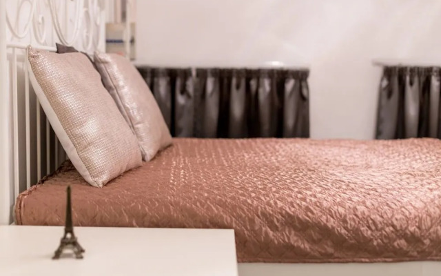 Váci Design Apartment - hostAID