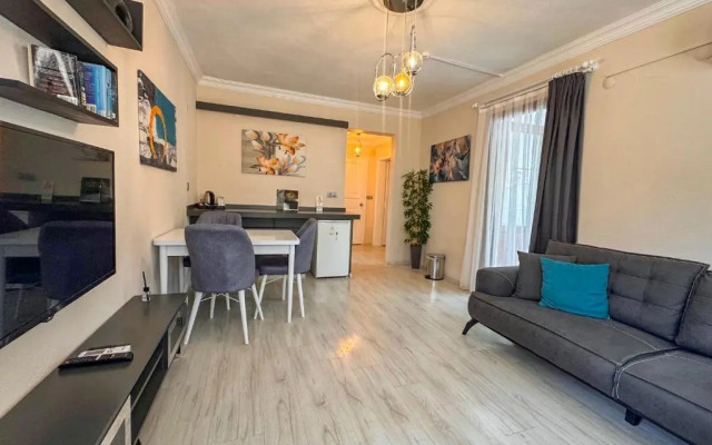 Carrington Suites Hotel