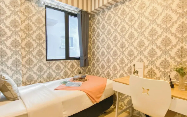 Monochrome 2Br Near Dian Harapan School At Apartment Meikarta