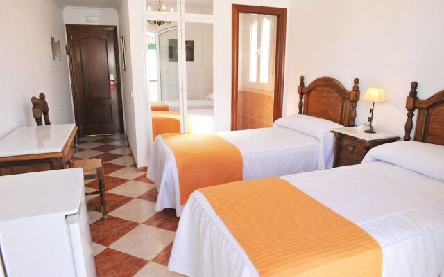 Hostal Puerto Lepe