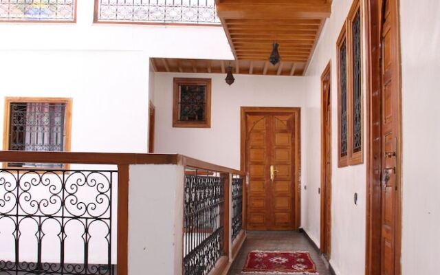 Riad Porte Des 5 Jardins