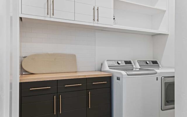 Ace on the 8th by RedAwning