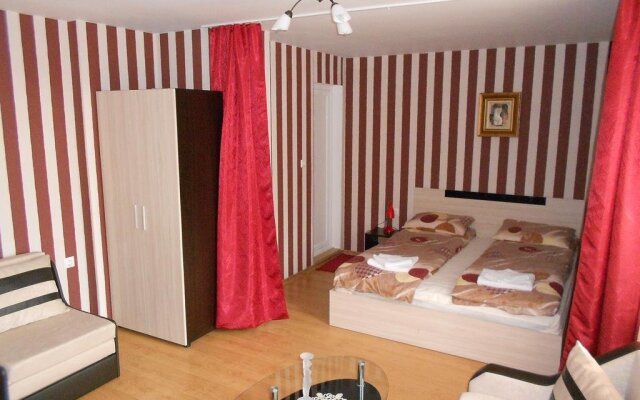 Guest House Tsenovi