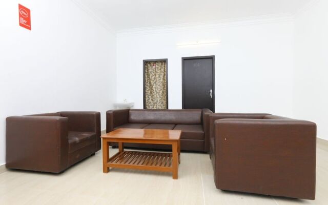OYO Flagship 15924 Jas Residency