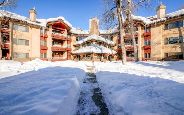 Platinum Collection at Trappeur's Crossing by Steamboat