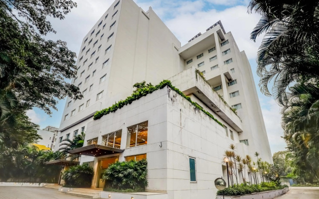 Lemon Tree Hotel, Electronics City - Bengaluru