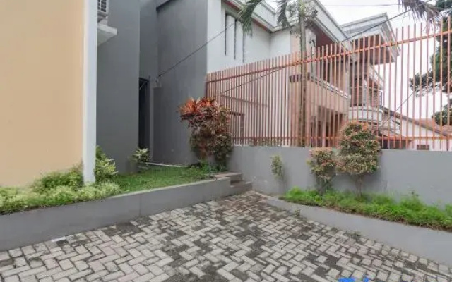 Hotel Sukahaji Street Bandung RedPartner