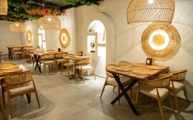 Bl Karakum Suites