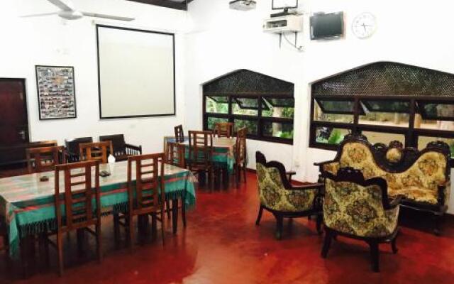 Sisila Inn