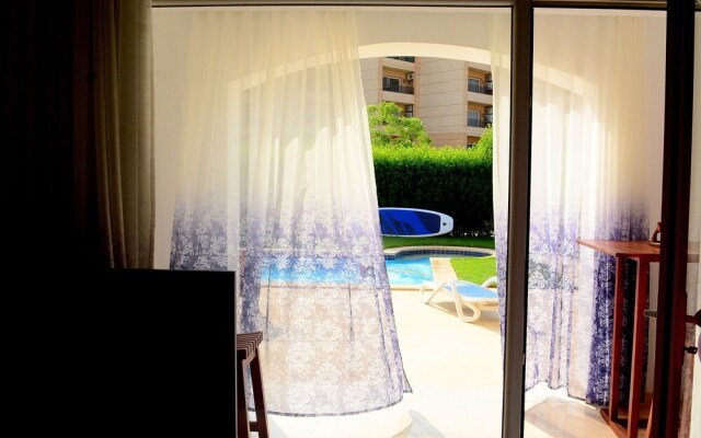 Luxury 15-bed Villa Close to Elgouna See View