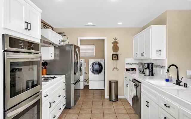 Awesome Views, Game Room, Hot Tub and More!