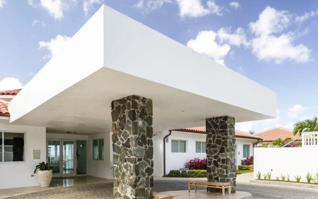 Windjammer Landing Resort and Residences