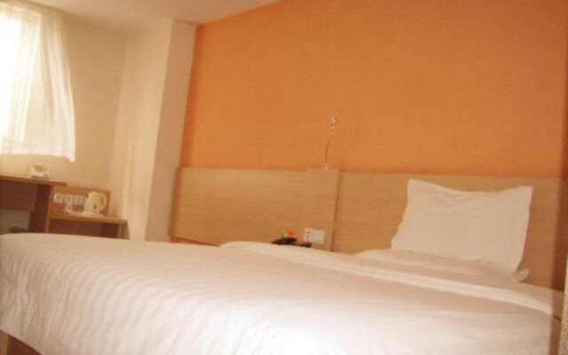 7Days Inn Deyang Wenmiao Square