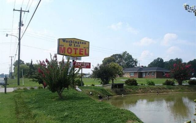 Washington & Lee Motel