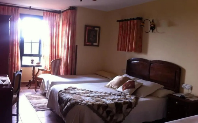 Hotel Rural La Figar