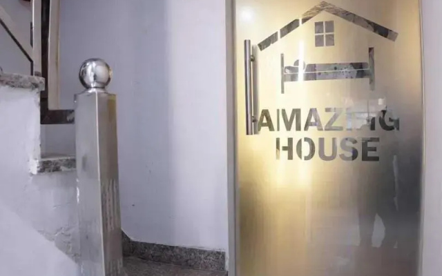 Hotel Amazing House
