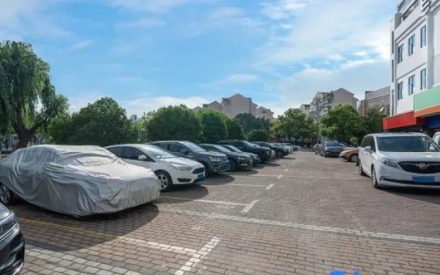 Yilong Anyun Hotel (Shanghai Jiading Yongjing Road Branch)