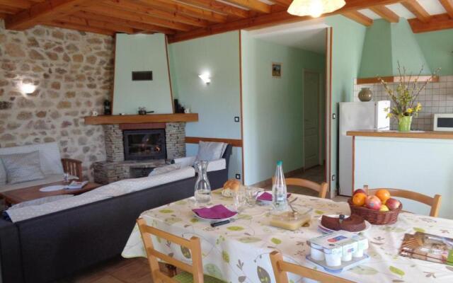 Gîte La Tuilière, 4 pièces, 6 personnes - FR-1-496-93