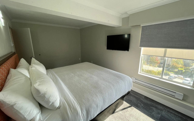 The Vic, an Ascend Collection Hotel